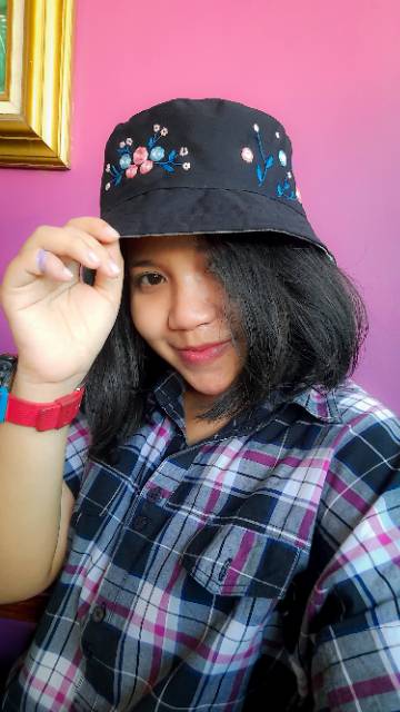 Bucket Hat custom murah kekinian topi custom keren murah koleksi kado ulang tahun pacar sahabat