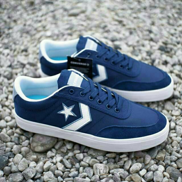 converse courtlandt navy