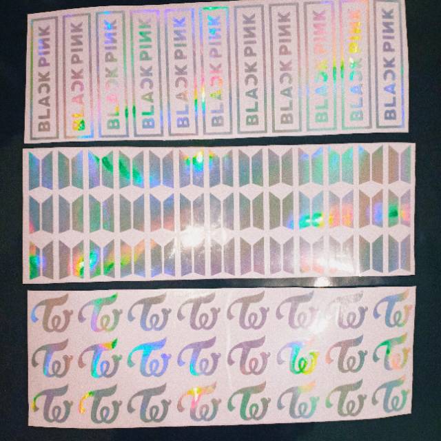 [SET] CUTTING STICKER UKURAN 30X10CM ISI BANYAK NAMA MURAH BANGETTT