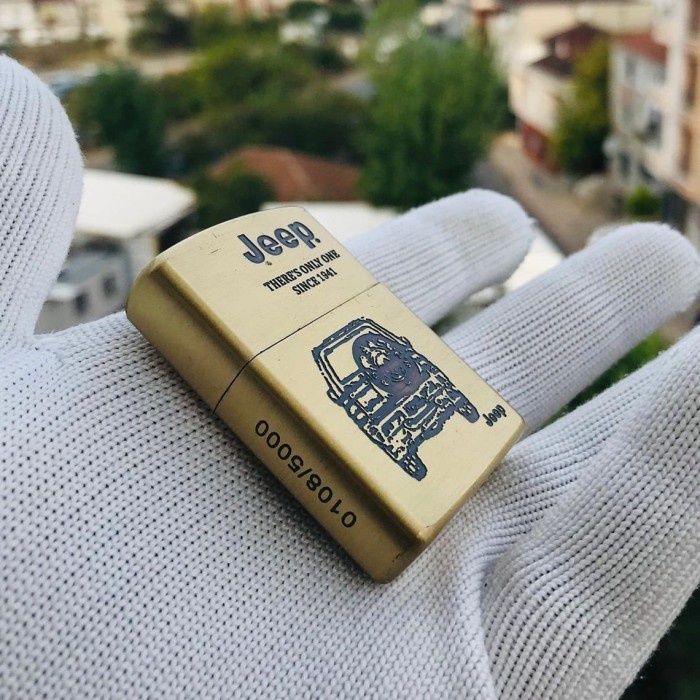 ( bayar di tempat ) Korek Api Zippo Jeep Gold Grade Ori