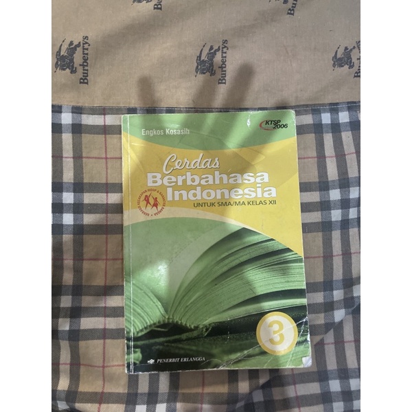 

BUKU BAHASA INDONESIA KELAS 12