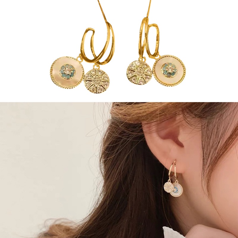 Fancyqube Anting Liontin Bunga Klasik Bentuk Bulat Warna Emas Gaya Korea Untuk Wanita