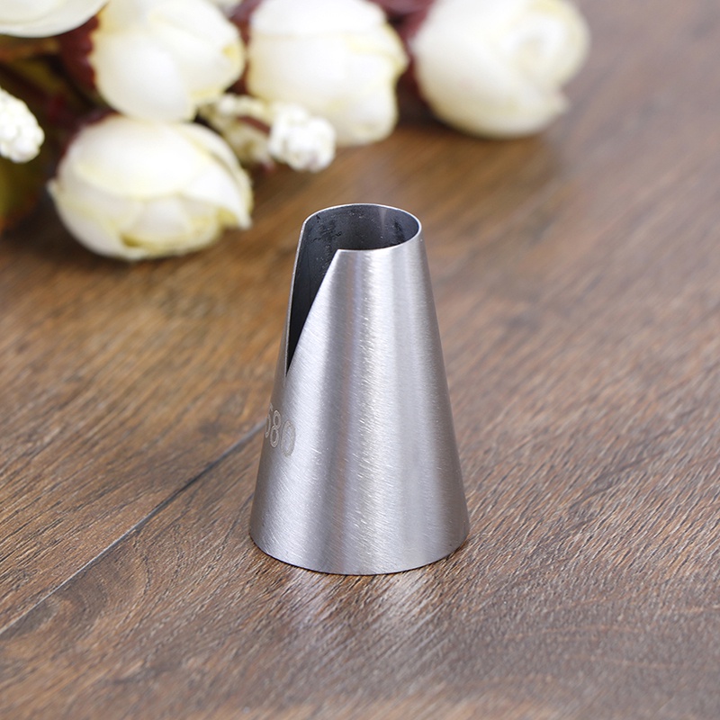 1 Pc Alat Nozzle Icing Piping Bahan Stainless Steel Bentuk Bunga Untuk Membuat Kue