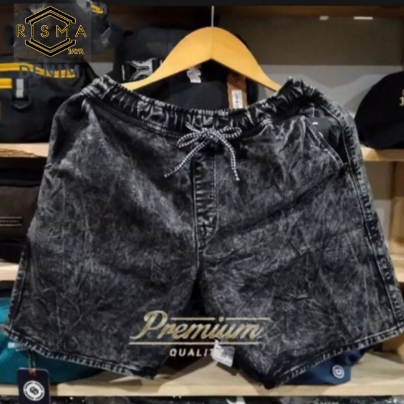 100 RIBU DAPAT 3 CELANA PENDEK SOBEK PRIA WISKER JEANS PENDEK ROBEK PRIA PREMIUM DISTRO   celana pendek pria celana pendek cowok celana pendek pria distro celana pendek pria dewasa celana pendek jumbo pria celana pendek pria jumbo celana pendek sobek pria