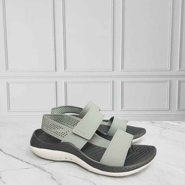 crocs literide 360 / Sandal Wanita Crocs literide 360 - grey blue, 36