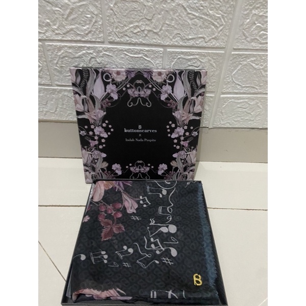 Preloved nada series Re (Black) Buttonscarves ❌SOLD OUT❌