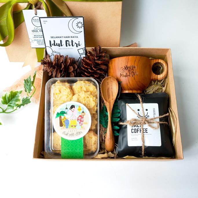 

HAMPERS LEBARAN PARCEL LEBARAN PARSEL IDUL FITRI NATAL KADO NIKAHAN MC