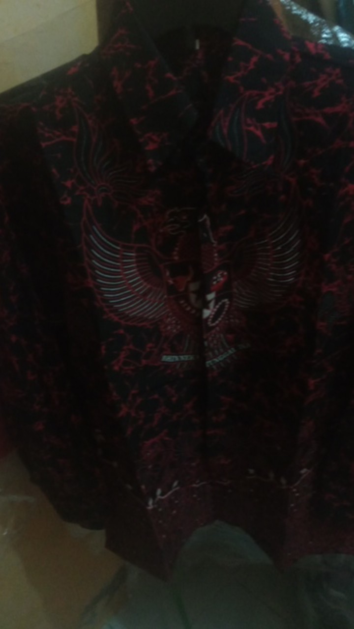 Batik Garuda Kemeja Nusantara Atasan Batik Pancasila