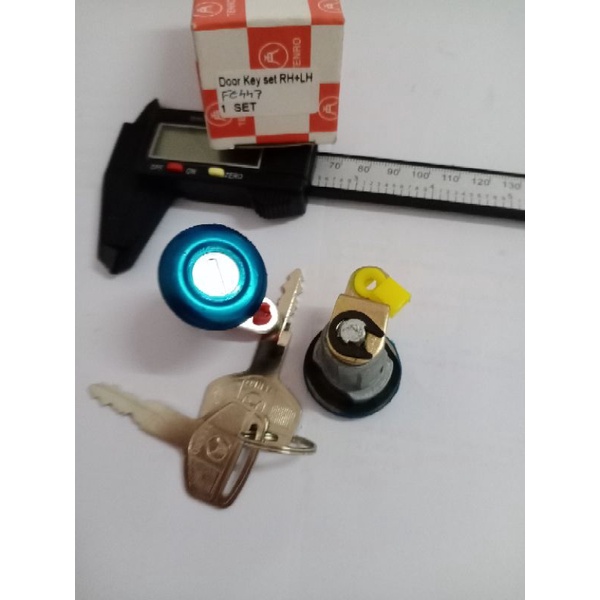 Kunci Pintu / Door Key Mobil PS135 Ragasa Merek Tenro 1 Set Kiri &amp; Kanan