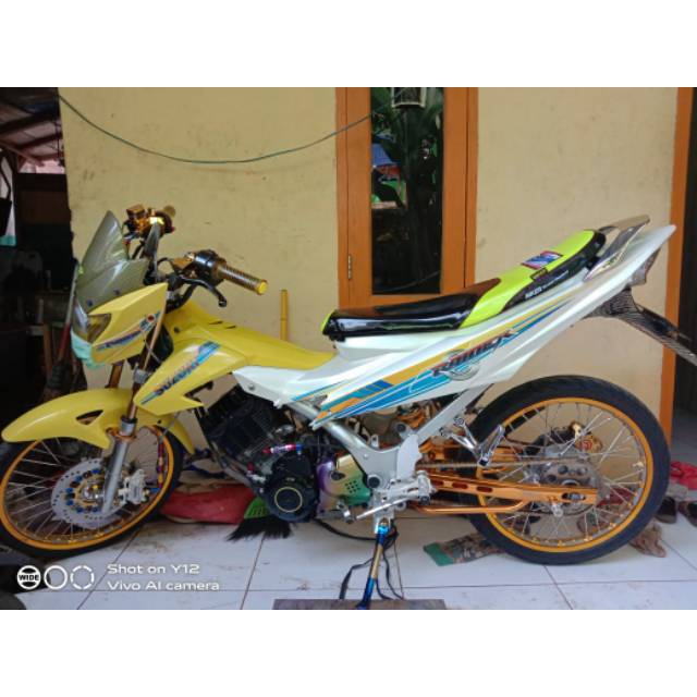 STRIPING SATRIA FU TRANSPARAN HOLOGRAM