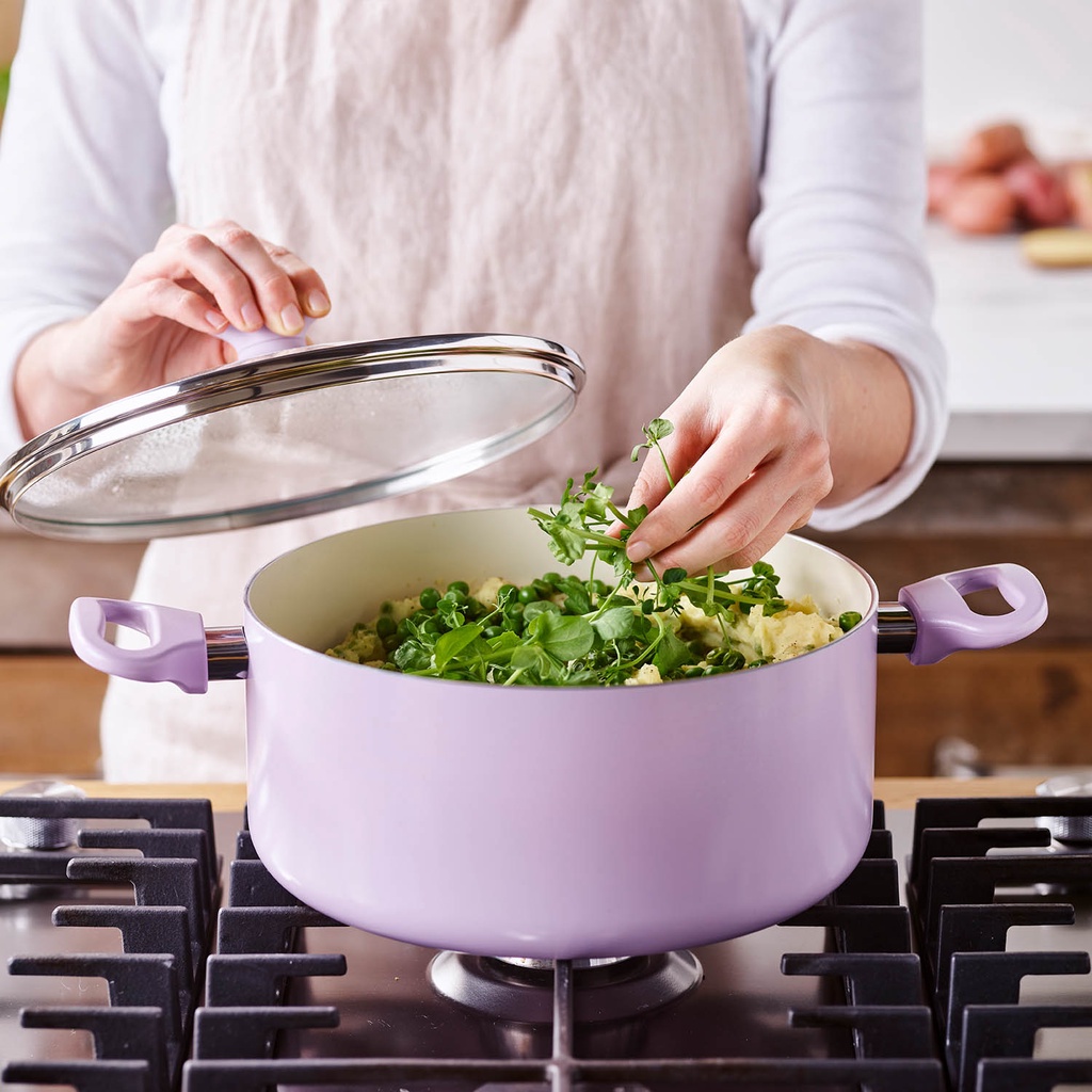 GreenPan Delight Lavender Covered Casserole With Lid 24 Cm / 2.13 L