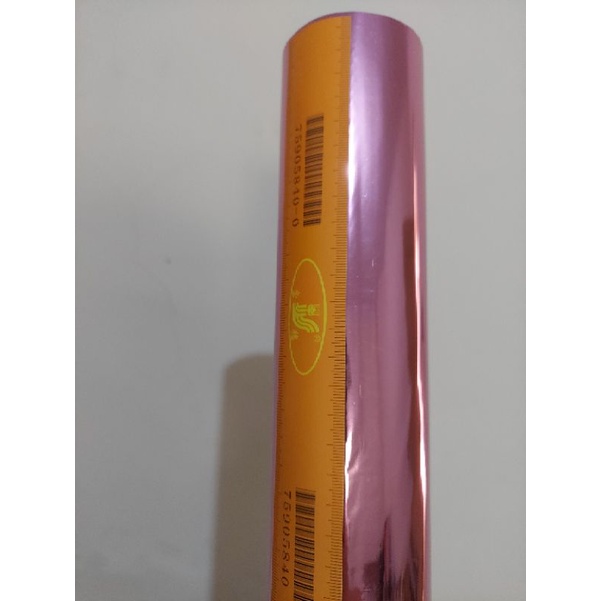 

FOIL PINK APLIKASI ATAS KERTAS/LAMINATING GLOSSY-DOFF/MAP IJAZAH UNDANGAB 64 CM X 120 M