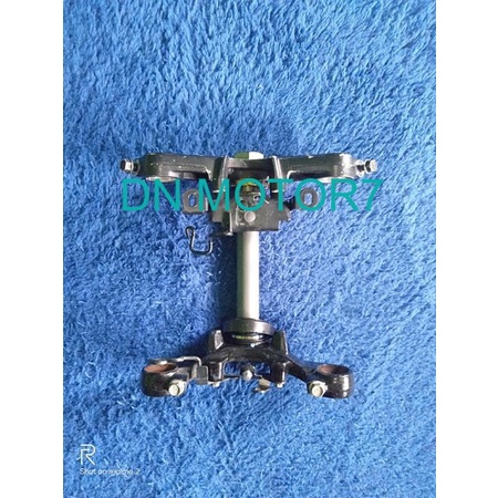 Steering Steem Triple T Segitiga Shockbreaker Depan CBR 150 LED Original K45 Facelift Segitiga Atas 
