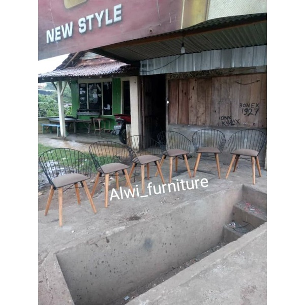 kursi teras rangka besi kombinasi kayu