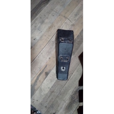 spakbor belakang suzuki crystal original