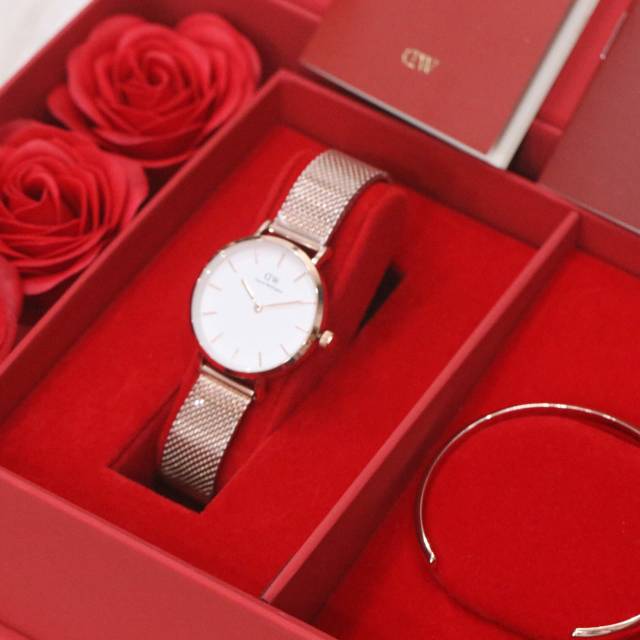 JAM TANGAN WANITA DW RANTAI PASIR FREE GELANG || DIAMETER 3 CM ||