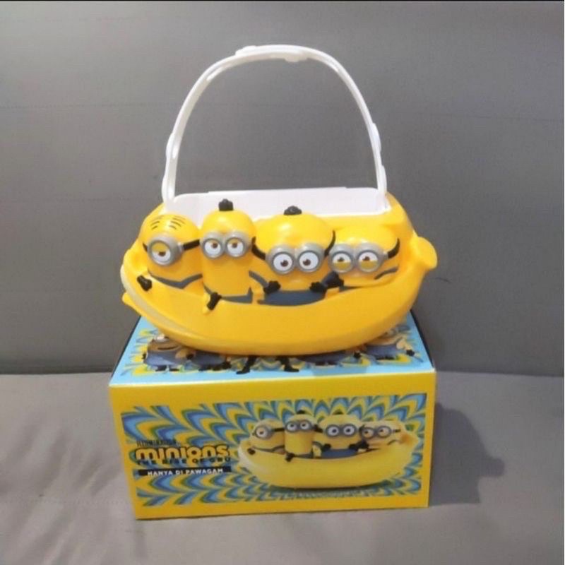 Tempat makan Minions Tray McDonald's 2022