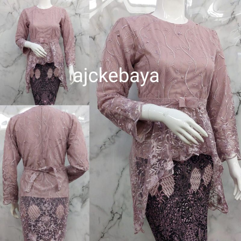 Kebaya Tille/ Andin Pita/Kebaya Modern/Kebaya Terbaru/Setelan Kebaya Tille/Kebaya Bali/ Set Kebaya