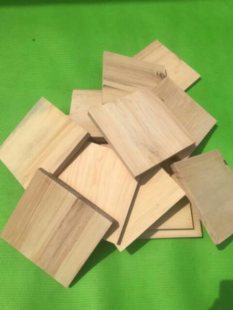 Talenan Kayu 20x20 Papan Kayu Kotak