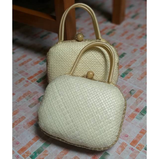 Tas tikar bantal kecil