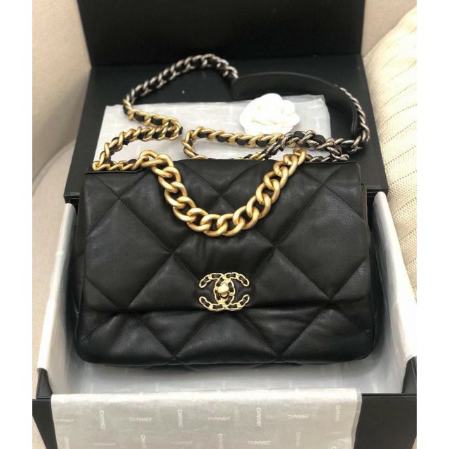 Tas Chanel 19 Flap Quilted Leather Large HITAM Mirror AS1161