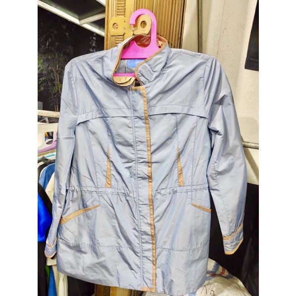 JAKET BRANDED MATAHARI, JAKET PARASUT WANITA, JAS HUJAN WANITA, JAKET MATAHARI