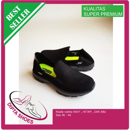 SEPATU PRIA SKECHERS / SKECHER / SKETCHERS / SKETCHER GOWALK 3 LOUNGE