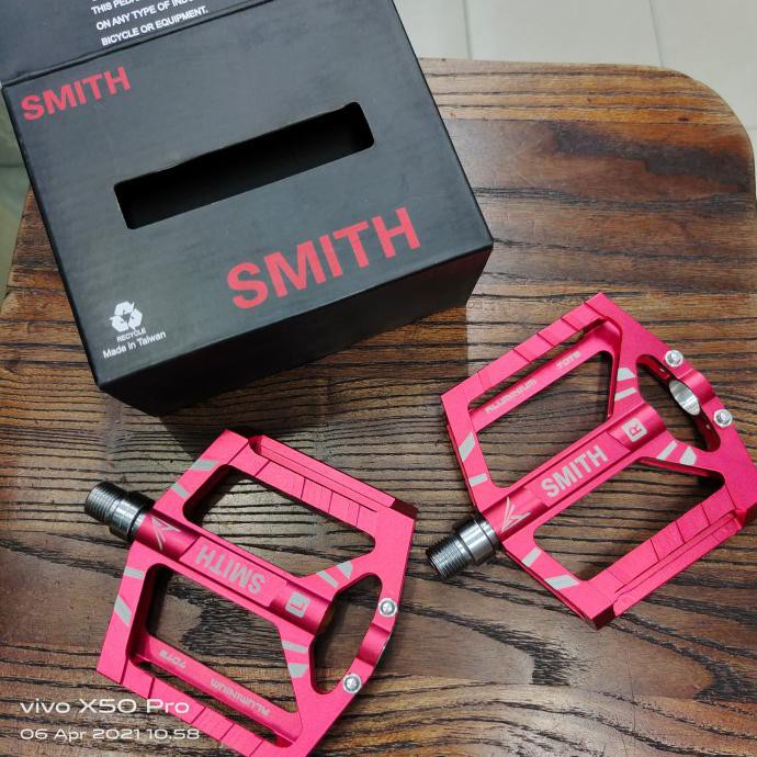 pedal sepeda bearing SMITH loncer for mtb seli minion roadbike