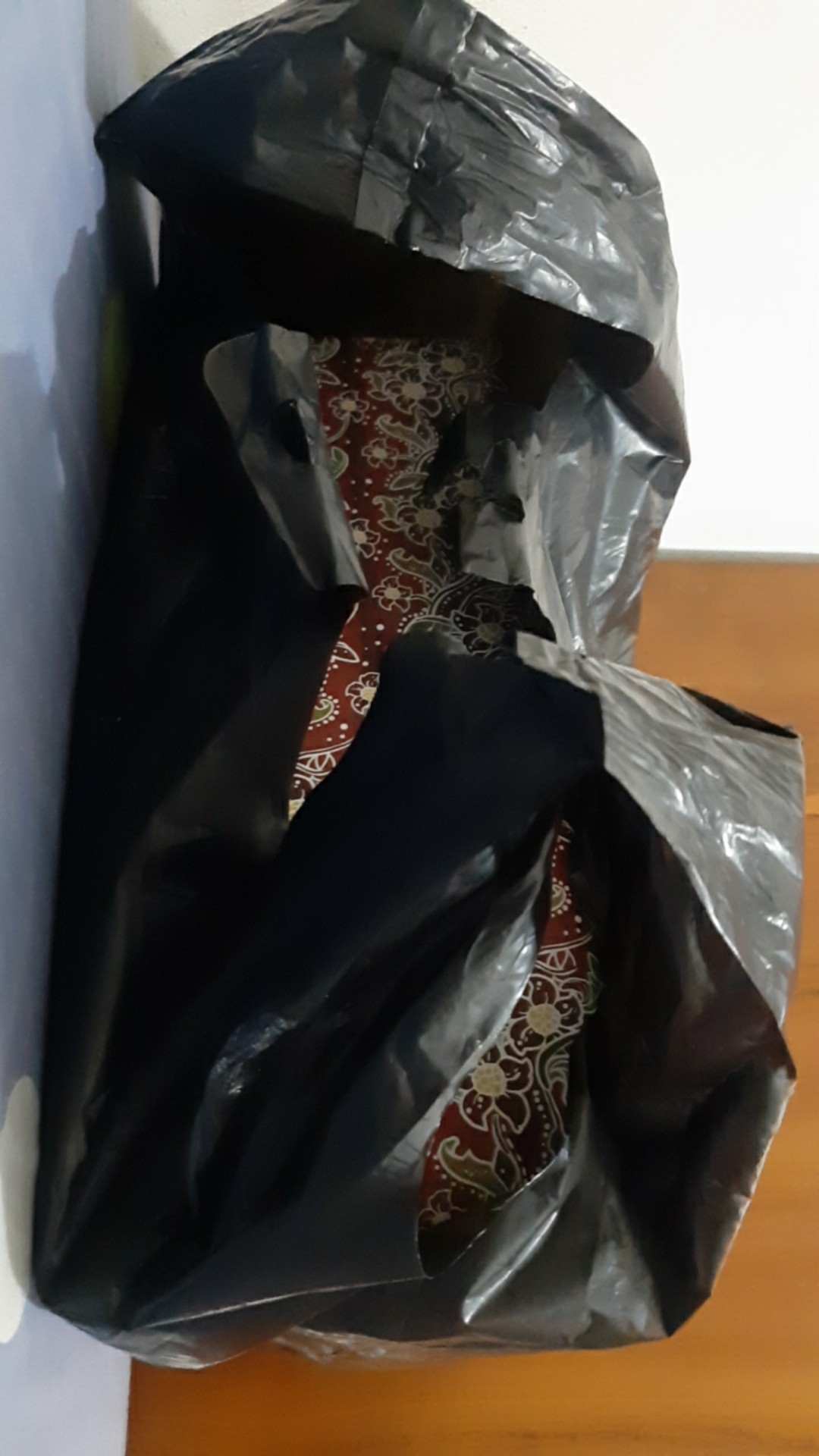 Teko Set Nikura Two Tone / 1 Teko & Tutup + 5 Cangkir + 5 Saucer