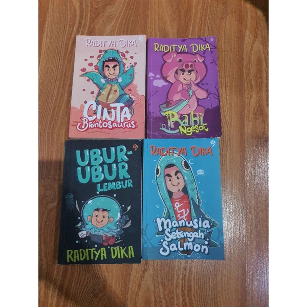 Raditya dika novel cinta brontosaurus