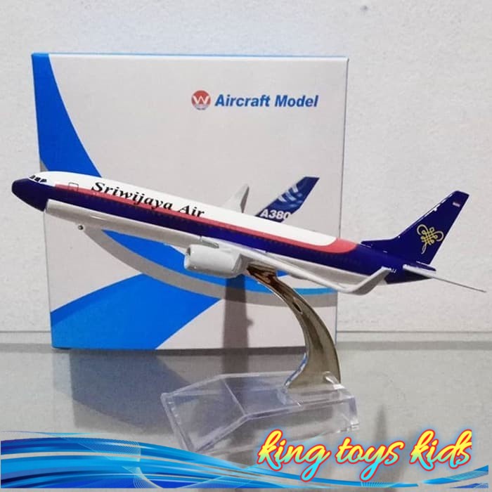 Diecast Pesawat B737 Sriwijaya Air
