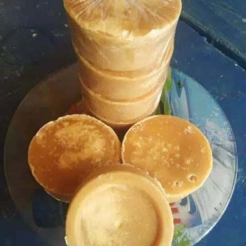 

GULA SIWALAN ASLI GRUJUGAN SUMENEP MADURA