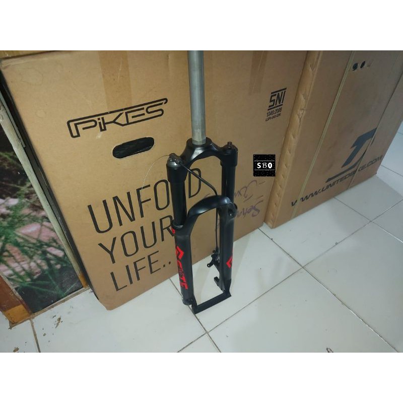 Fork suspensi Syte (Remote Lock Out) 27.5 inch