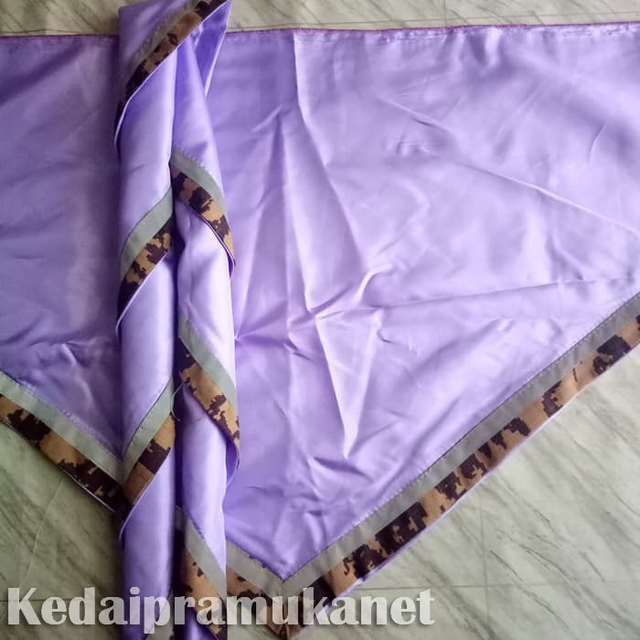 Scarf Pramuka Variasi Ungu Pita Loreng Skotled