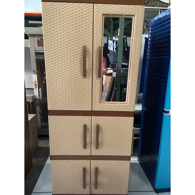 Lemari plastik rotan kaca 4 susun / Lemari pakaian plastik rotan kaca 4 susun / Lemari pakaian plast