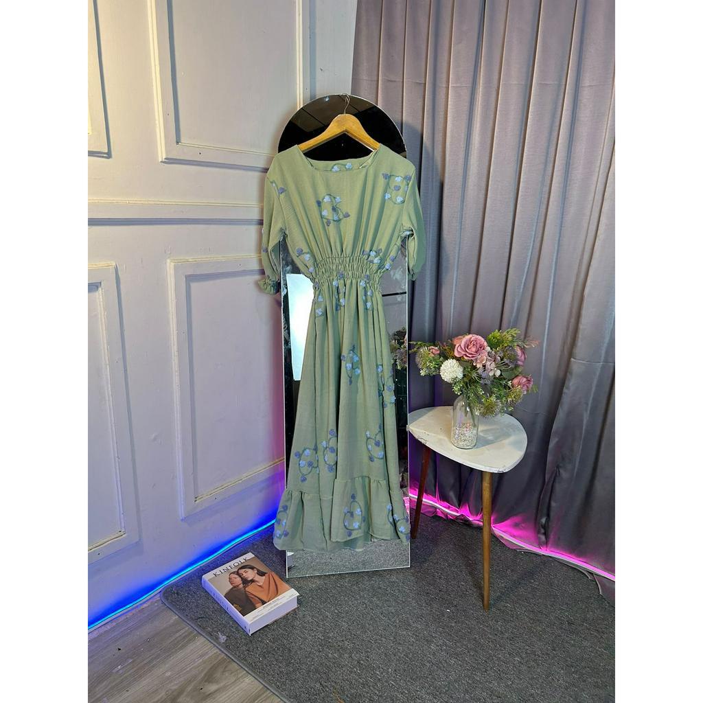 MIDI DRESS CRINKLE MOTIF POM POM