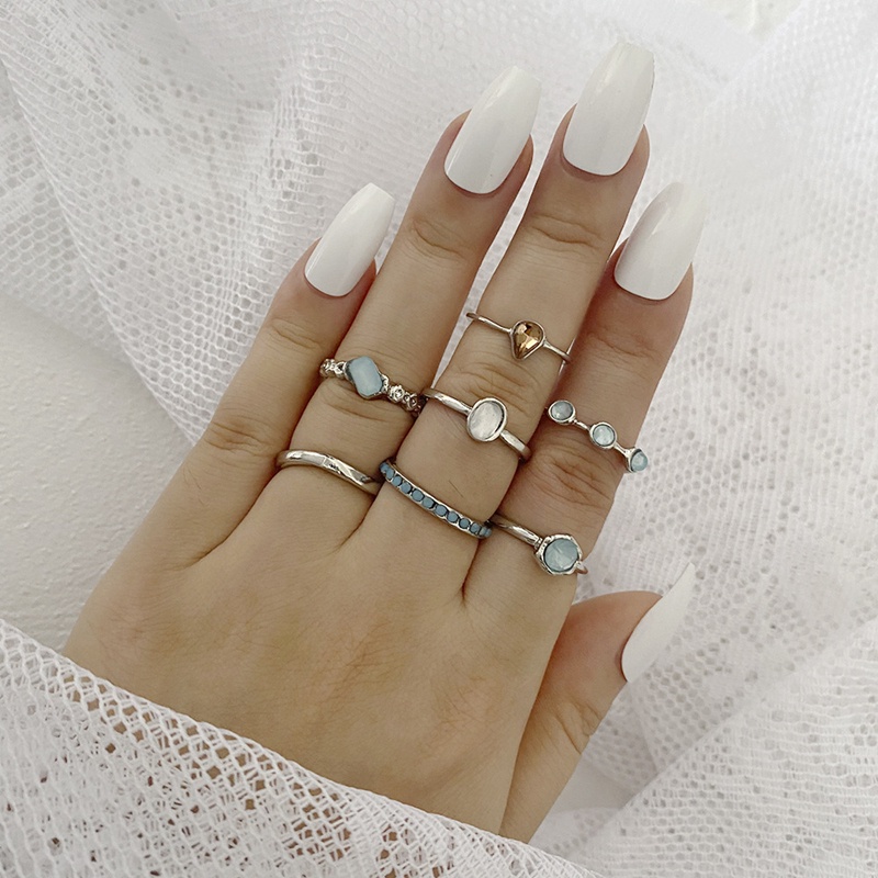 7pcs / Set Cincin Berlian Imitasi Bentuk Tetesan Air Gaya Simple Untuk Aksesoris Perhiasan