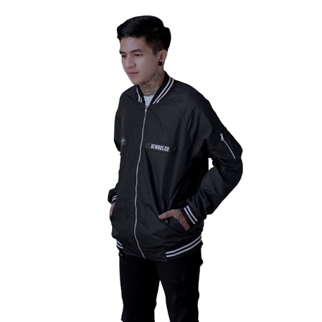 JAKET BOMBER SERIES – Fashion Trendy Casual Pria Good Brand Quality Stylish Spesifikasi