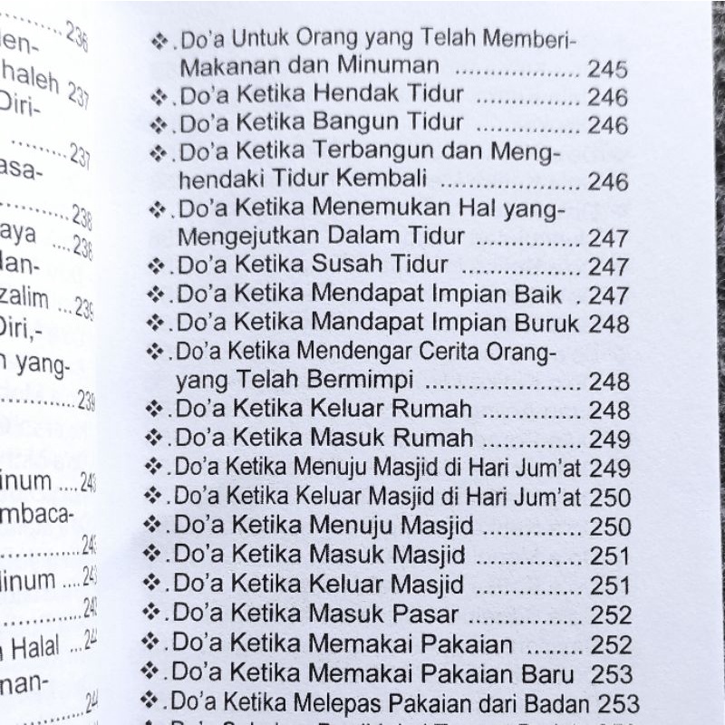 dari bumi untuk langit kumpulan doa doa dari pojok pesantren beserta terjemah