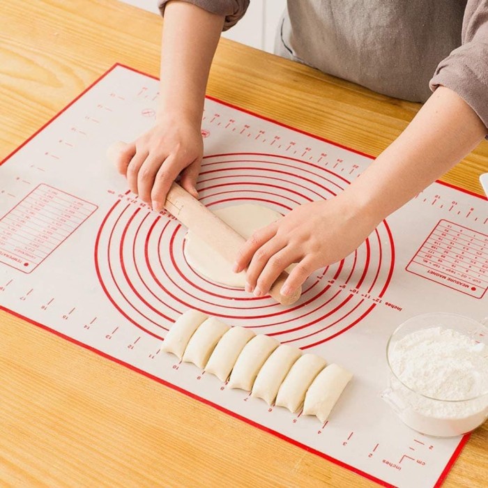 Alas Adonan Kue Fondant Silikon Tatakan Adonan Pizza Baking Mat Silicone