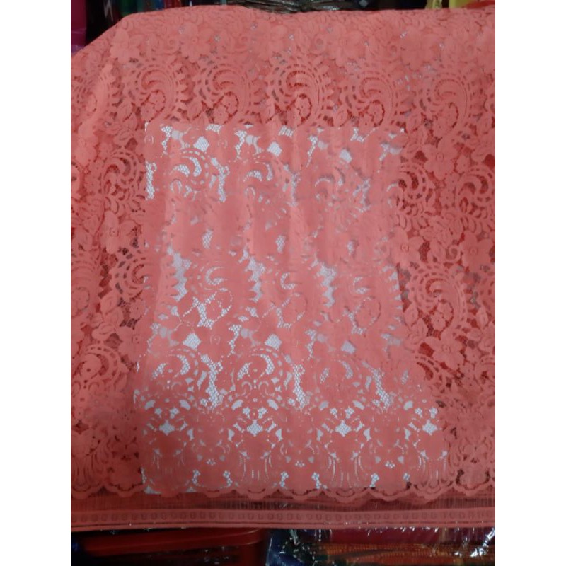 Kain Brokat Kebaya Warna Peach