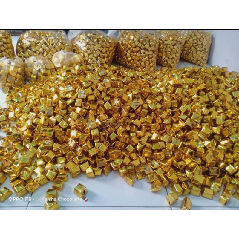 

Cokelat Piramid Kemasan 1Kg rasa mantul