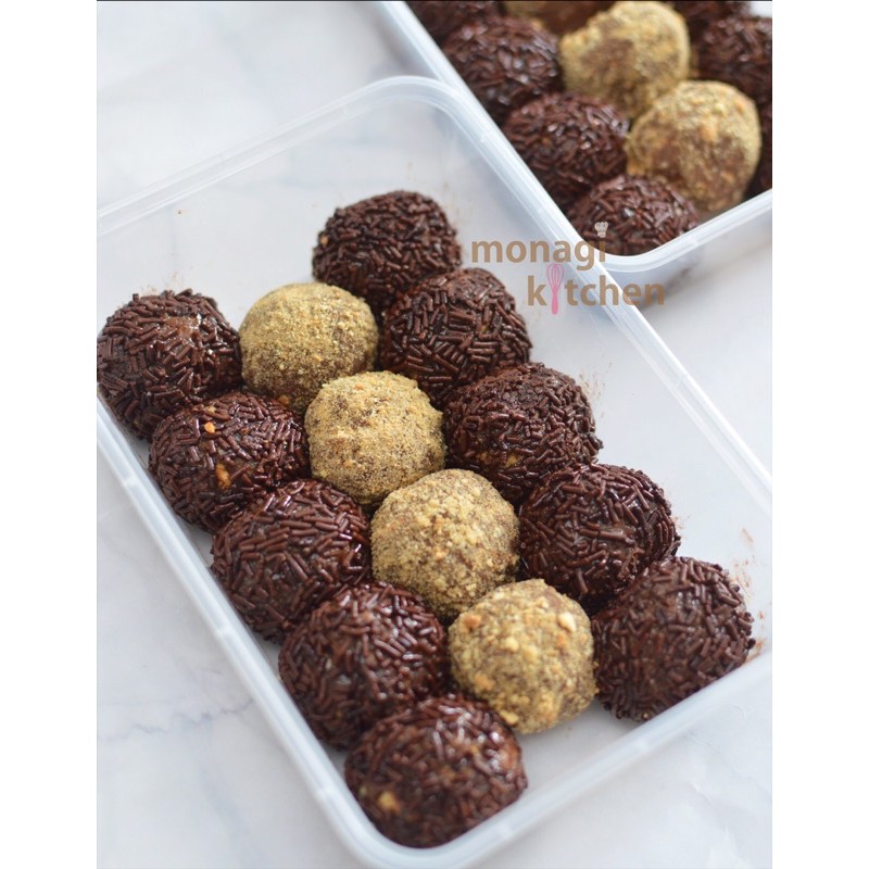 

REGAL CHOCO BALLS - Rum Ball Ceres Marie Regal