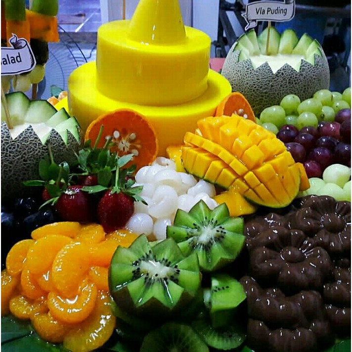 

PUDING ULTAH TUMPENG MANGGO FULL BUAH