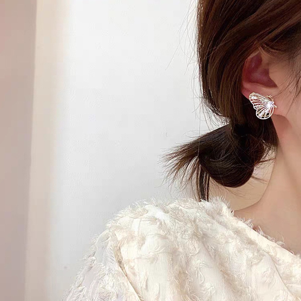 Hu Hu Hu Hu Hu Alat Bantu Pasang Kacamata♡ Anting Stud Desain Kupu-Kupu Untuk Wanita