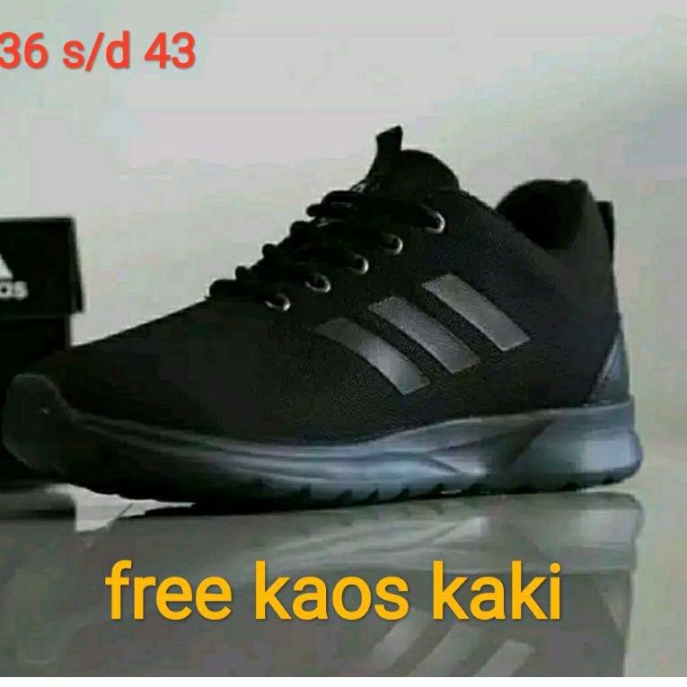 [KODE BARANG Q5656] Sepatu Sneakers Running Adidas Hitam Polos Sepatu Sekolah Pria Wanita