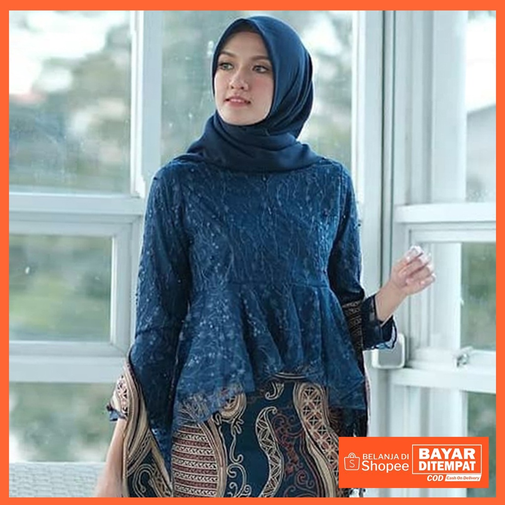 Kebaya Brukat Kebaya Kurung Brukat Kebaya Tunik Brukat Kebaya Modern Kebaya Wisuda Termurah Atasan Kebaya Murah-Amarta pinguin