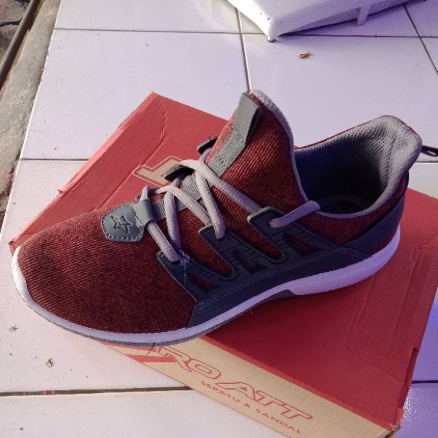Sepatu pro ATT/sepatu pria/sepatu sport pria
