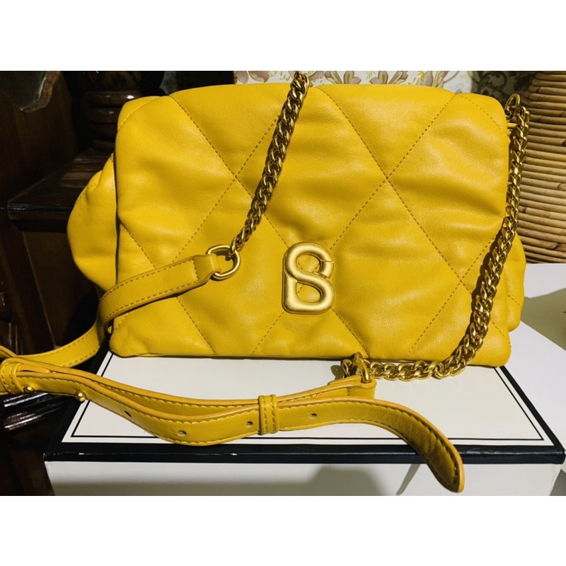 Preloved zoey bag Buttonscarves