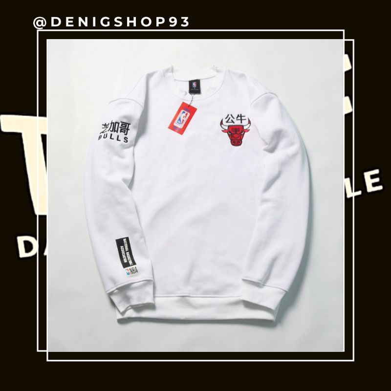 SWEATER CREWNECK CHICAGO BULLS FULLTAG & LABEL CASUAL HYPEBEAST PREMIUM PUTIH TERLARIS TERMURAH